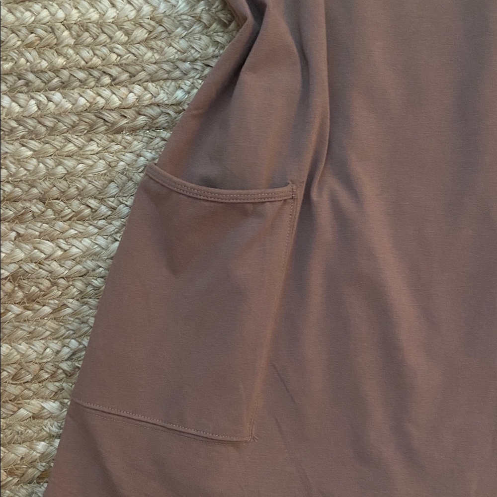 Mineral Wash Brown Workout Set - Picture 2 of 5
